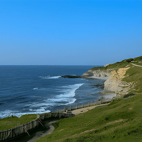 Senderismo y acampada en el País Vasco: el camino de la costa, de Bidart a Hendaya