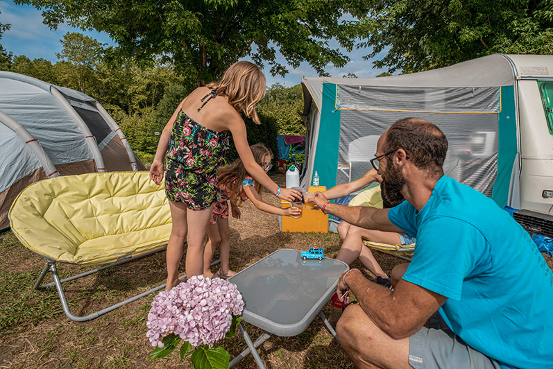 pitch with electricity