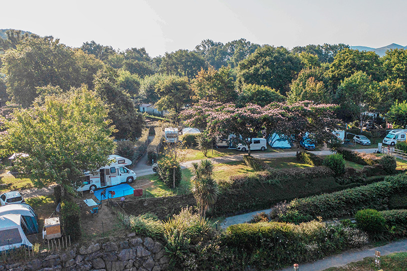 Camping pitch rates in the basque country